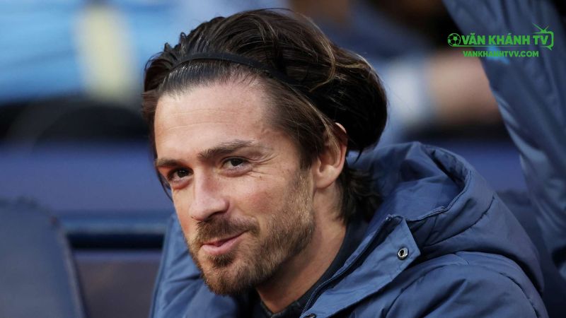 Jack Grealish chuẩn bị bắt đầu hành trình mới tại Everton, nơi anh hy vọng tìm lại phong độ và sự ổn định.