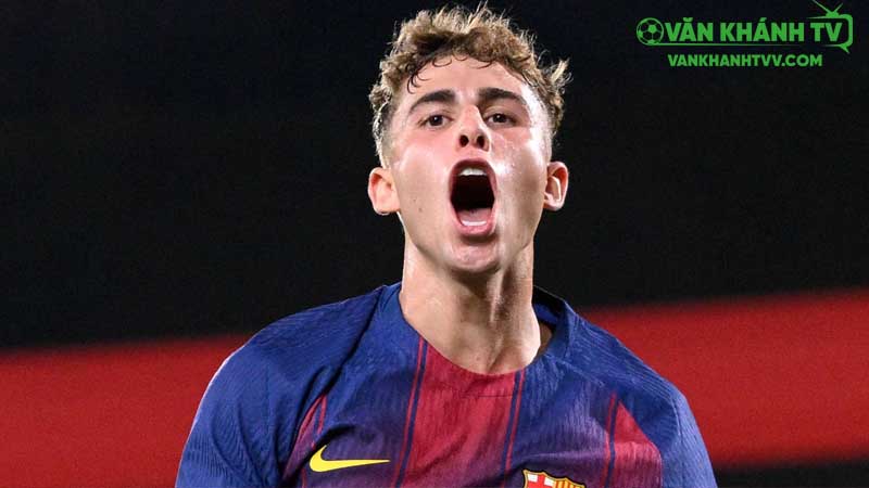 Fermin Lopez kiên định từ chối Chelsea để gắn bó với Barcelona.